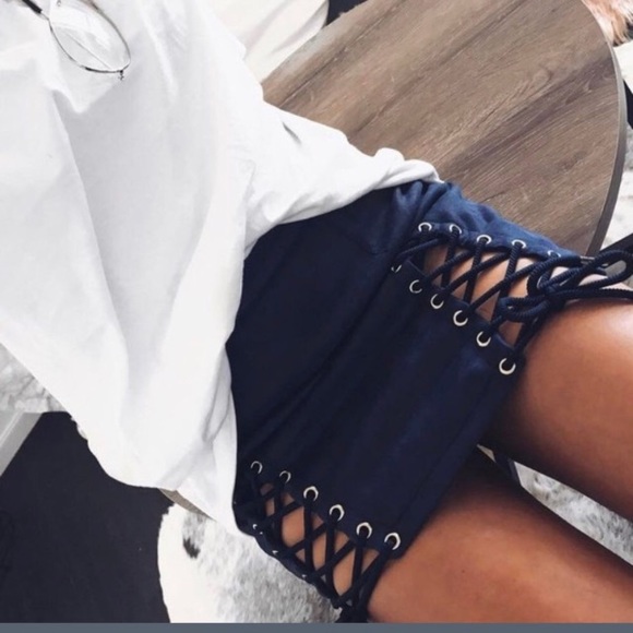 LF Dresses & Skirts - 🆕 black lace up sexy vegan suede mini skirt